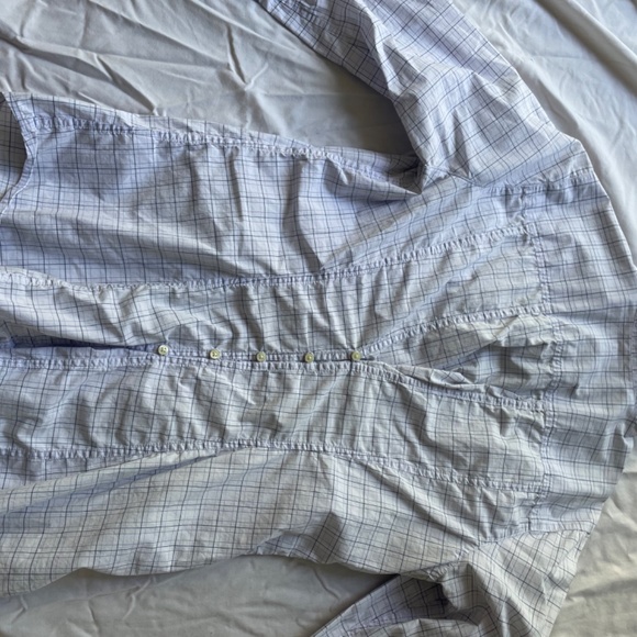 Lululemon leggings with two shirts - Picture 5 of 11